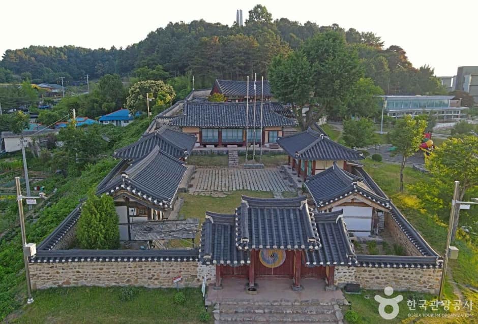 금산향교 (2)