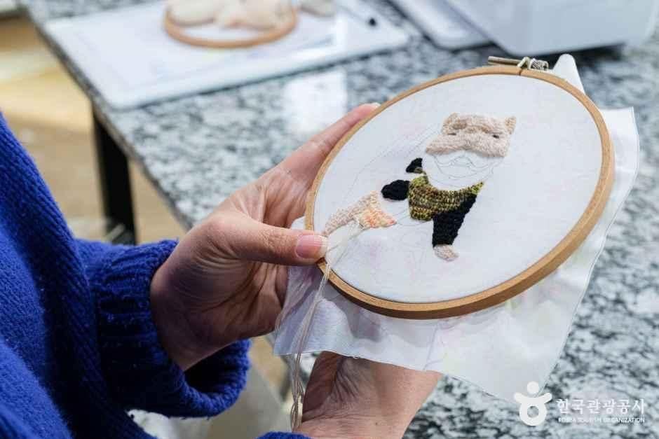 대전_서구_펫터테인먼트_작품_2.jpg