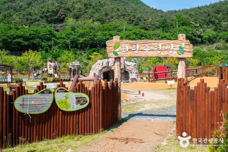 경북_청도_청도신화랑풍류마을 스카이트레일_외부_6.jpg