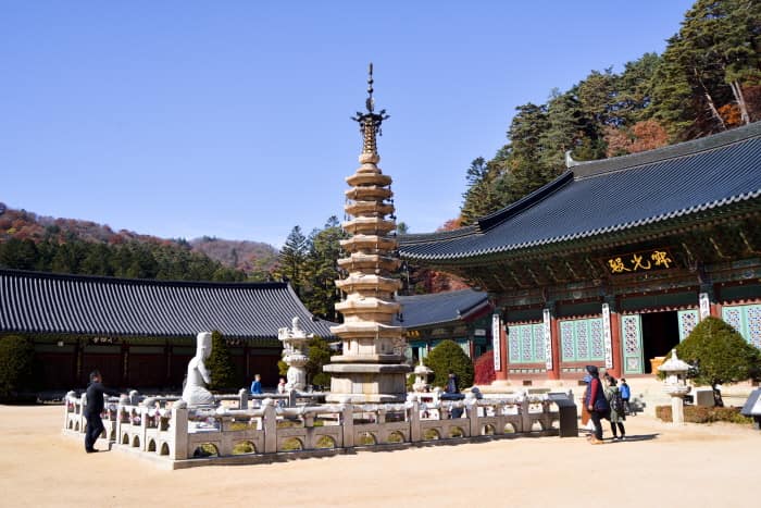 월정사팔각구층석탑(4)