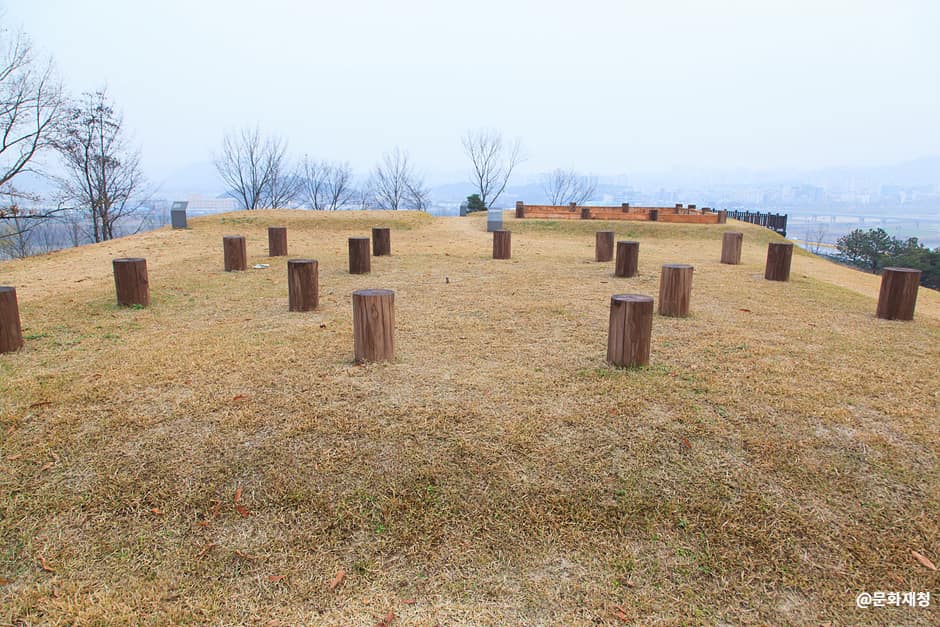 공주 정지산 유적(1)