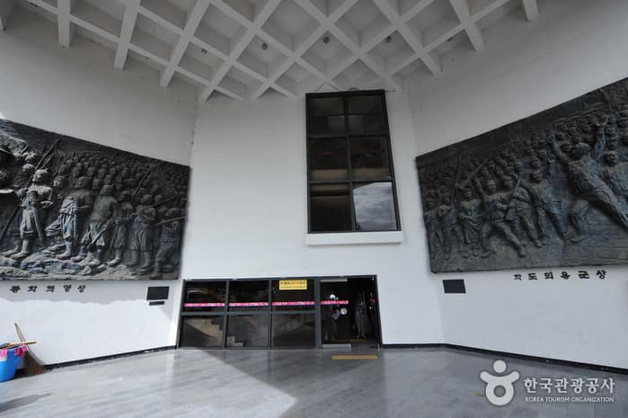 전주덕진예술회관