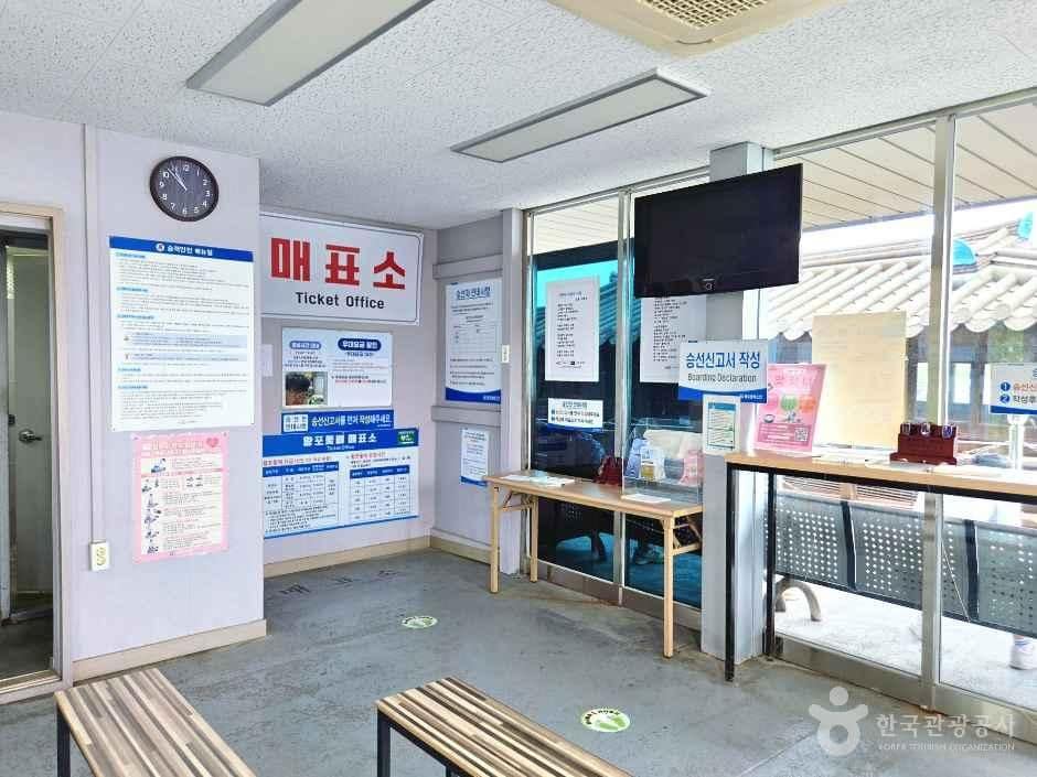 전남광주_나주_영산강황포돛배나루터_내부_1.jpg