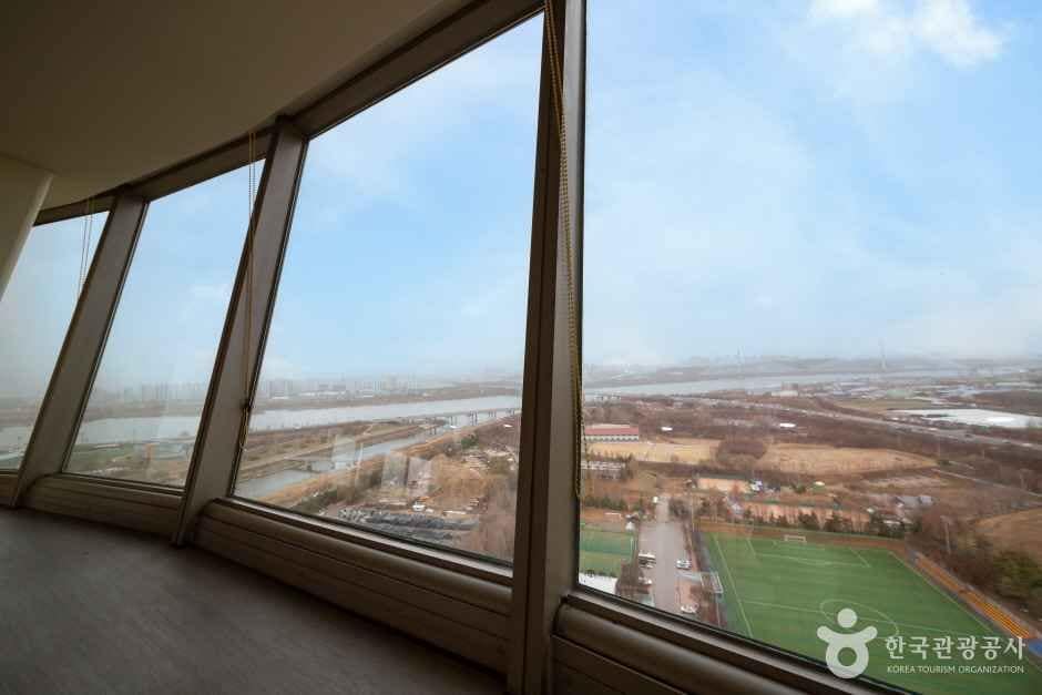 구리타워 (2)