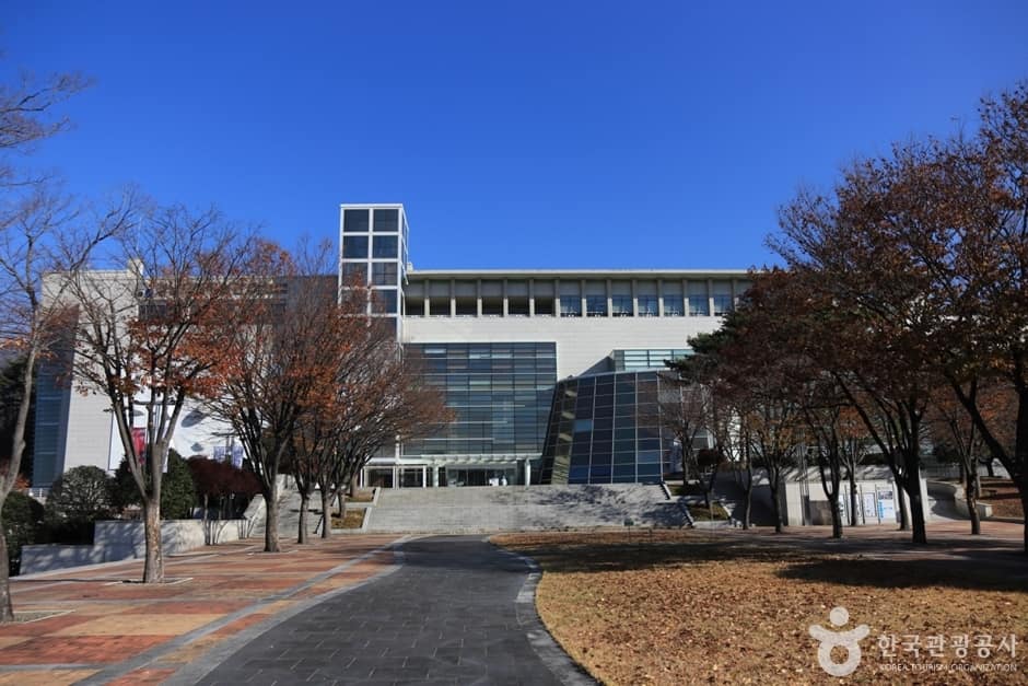 경남_창원_경남도립미술관 (2)