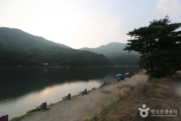 명암낚시터 사진 2