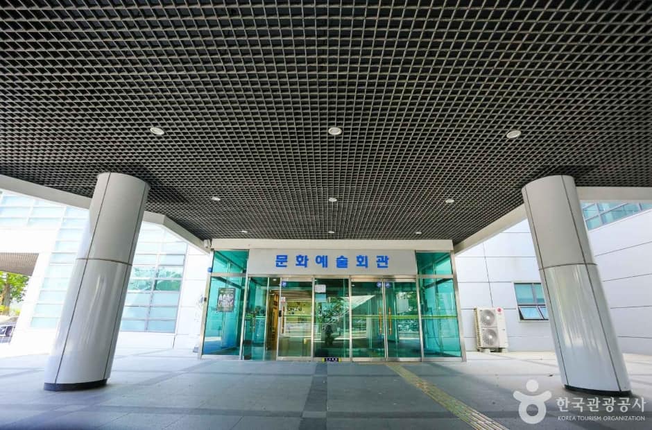 부산문화예술회관 공연장 (3)