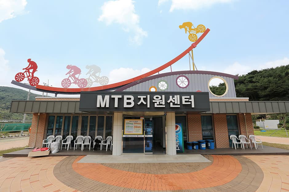 청도군 자전거공원 캠핑장_관리소