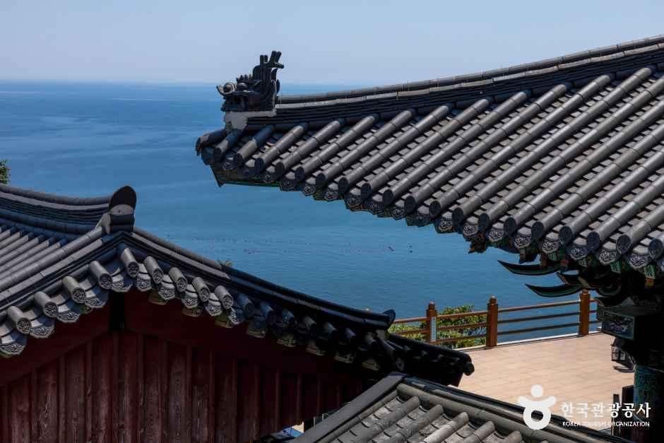 전남_여수_향일암_외부_2-1.jpg