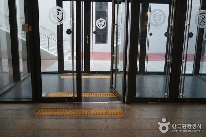 무장애_서울_연세대학교스팀슨관01