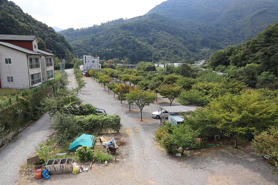 경기도_가평군_엄소리오토캠핑장_전경2