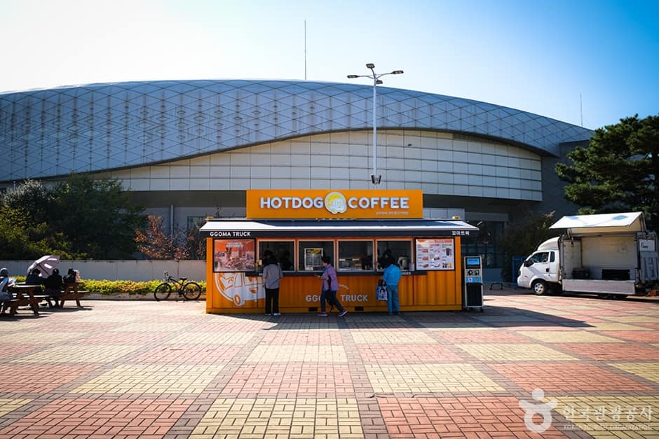N01751_서울_송파_올림픽공원 SK올림픽핸드볼경기장_e_2