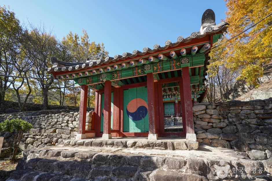 경남_하동_경충사(정기룡장군유허지) (2)