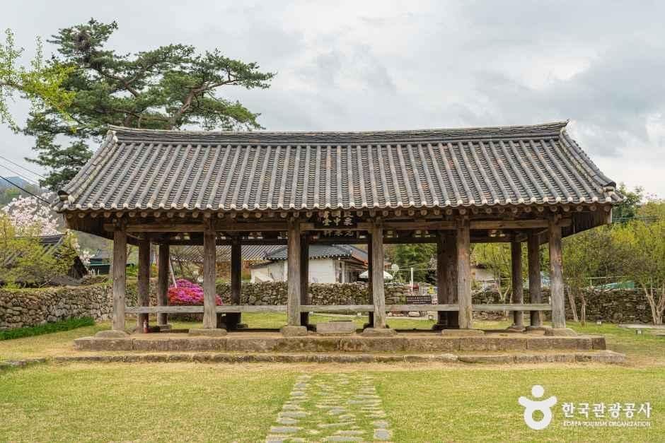 대구_군위대율리대청 (1).jpg