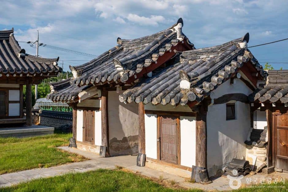 경북_김천_하로서원 (2)
