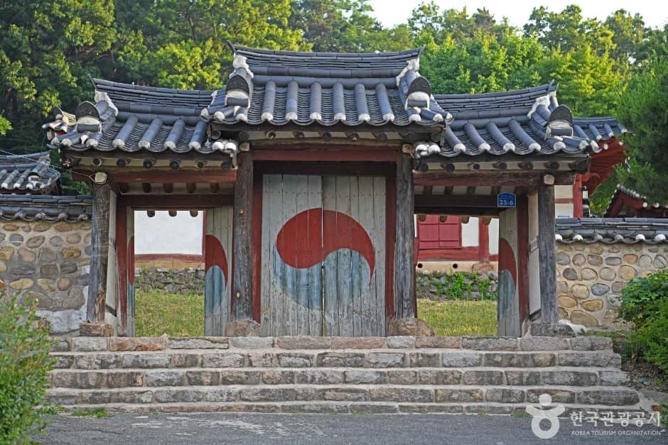 직산향교 (3)