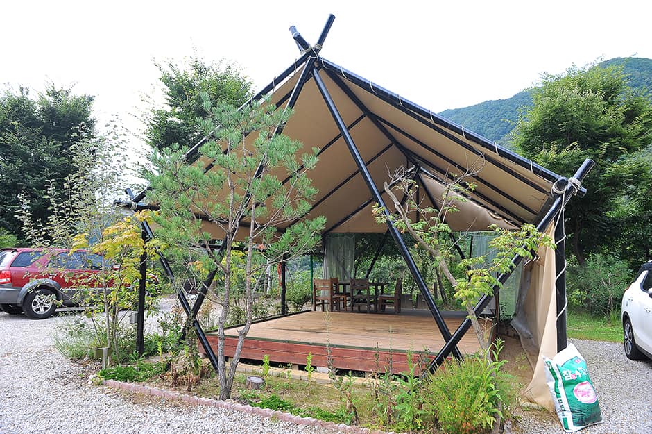 풍혈산캠핑장_데크