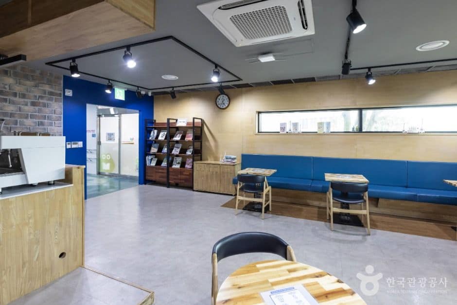 통영_꿈이랑도서관 (9)