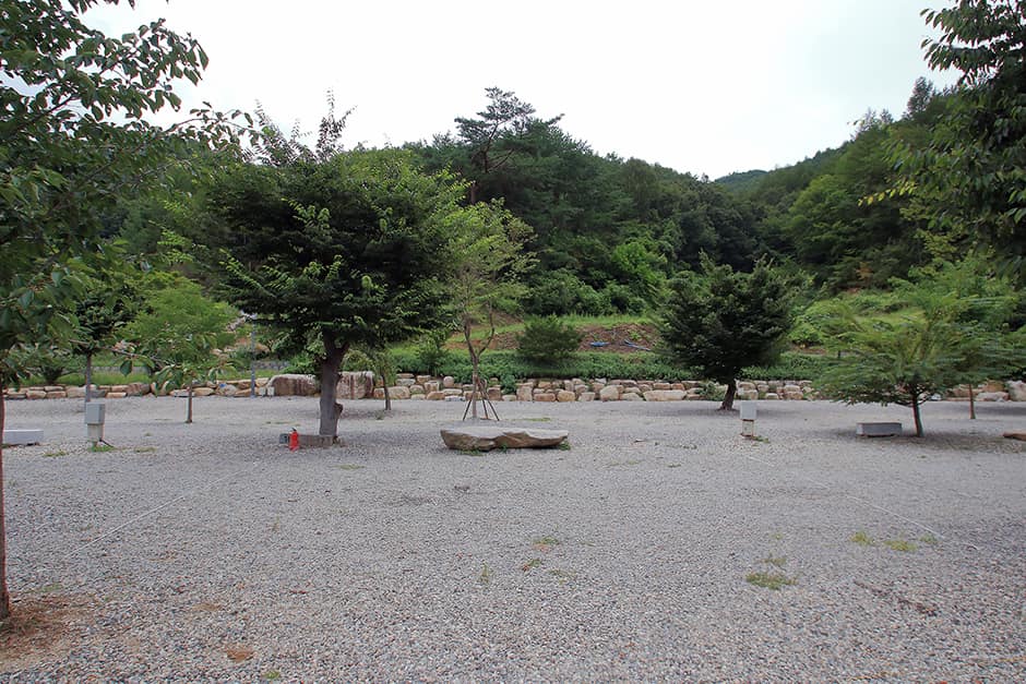 문경수예리오토캠핑장 전경3