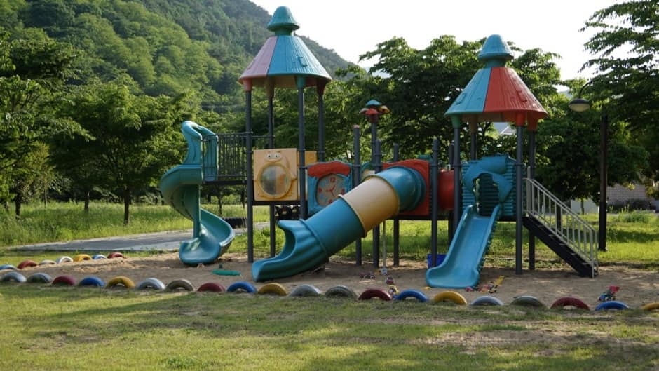 경상남도_의령군_의령벽계야영장_놀이터