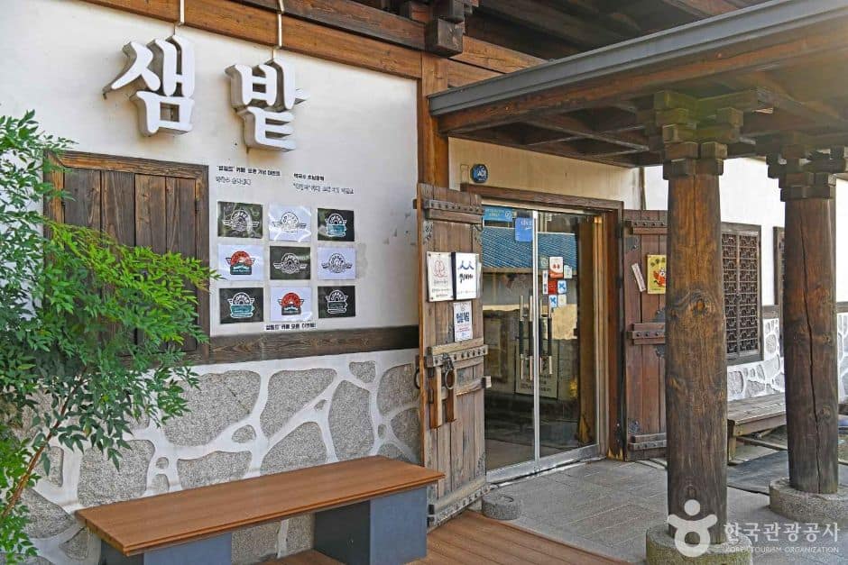 강원_춘천_소양호 막국수거리 (3)