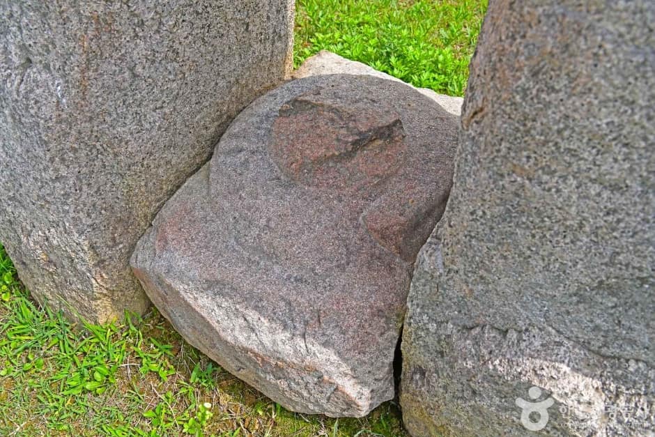 괴산 외사리 당간지주 (4)