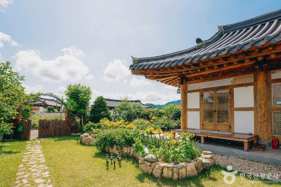달빛한옥민박 별유풍경