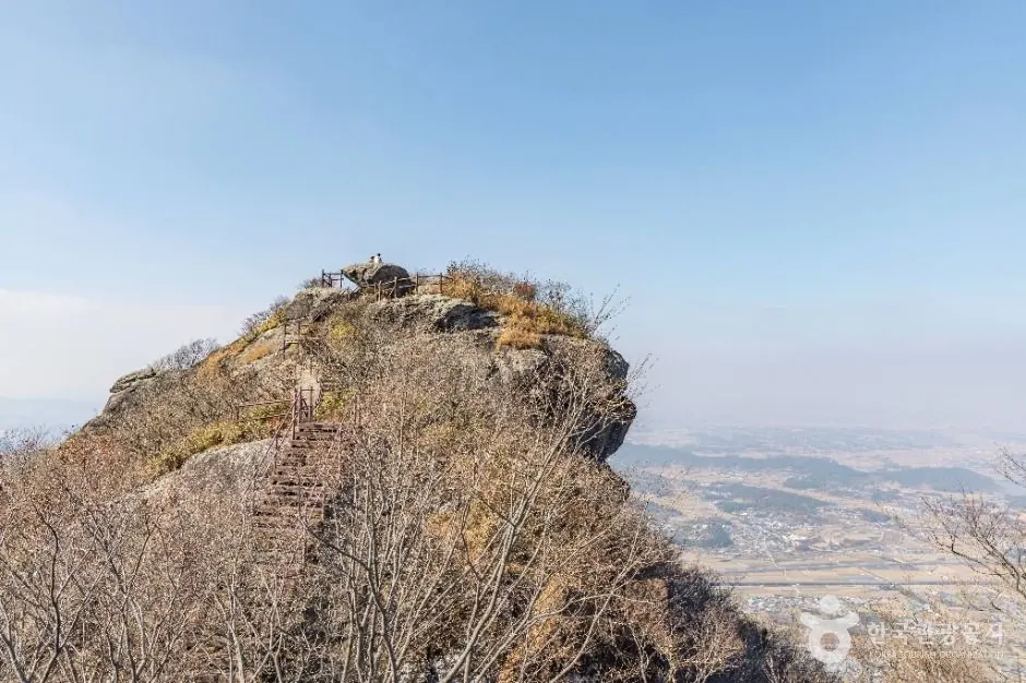 입암산