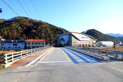 진뚜루 마중길
