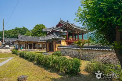 거창 포충사