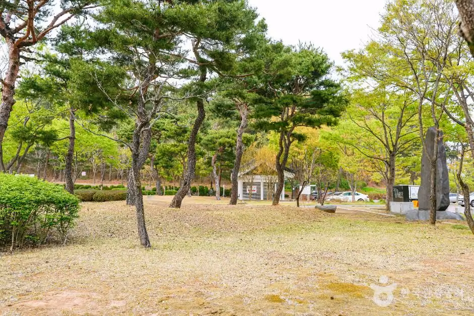 흥무공원