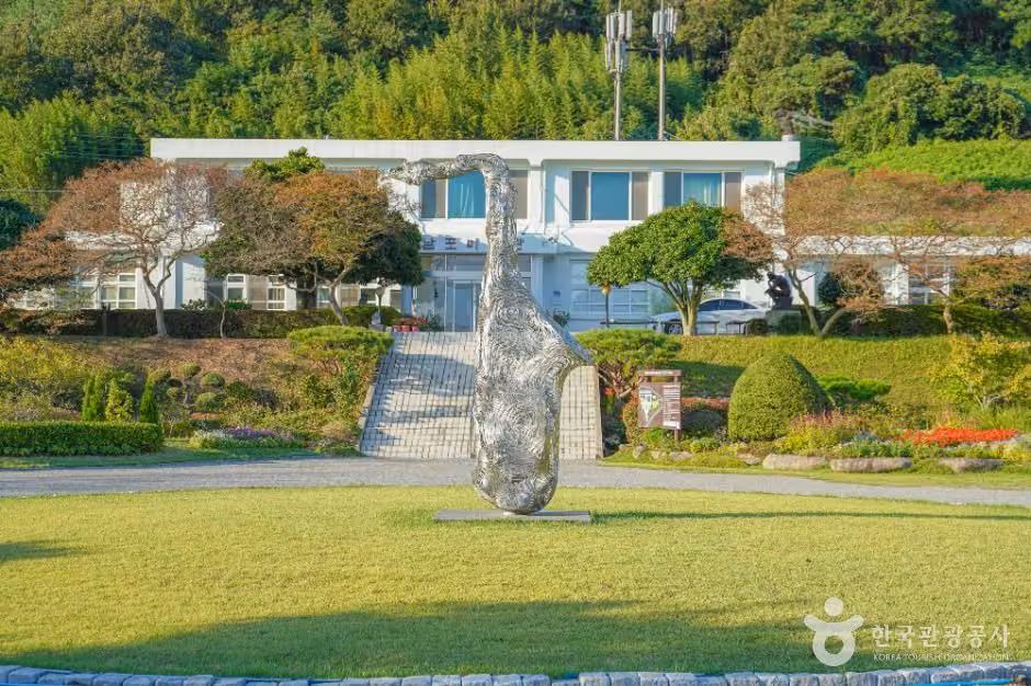 남포미술관