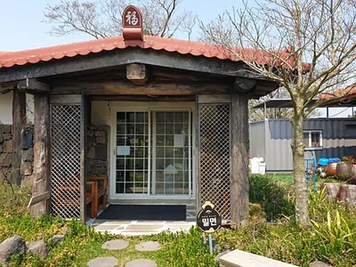 자연과사람들 밀면