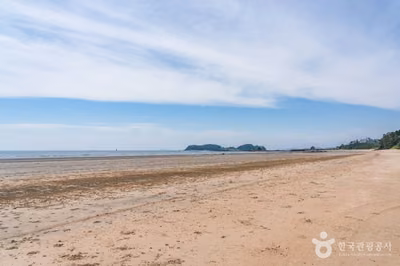 독산해수욕장