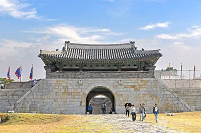 창룡문