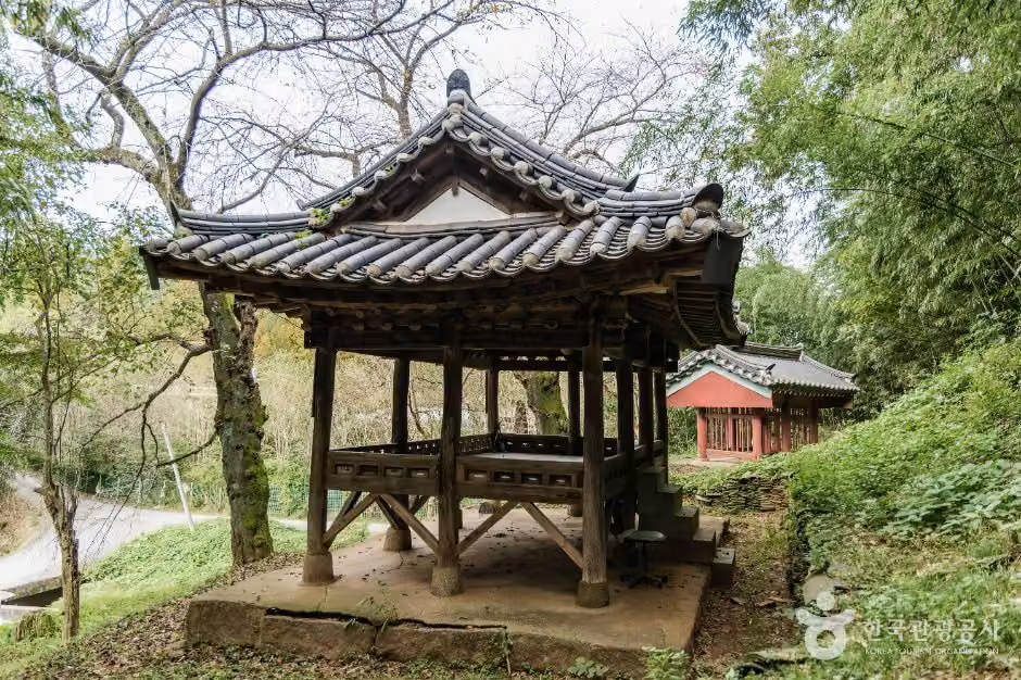 아석정