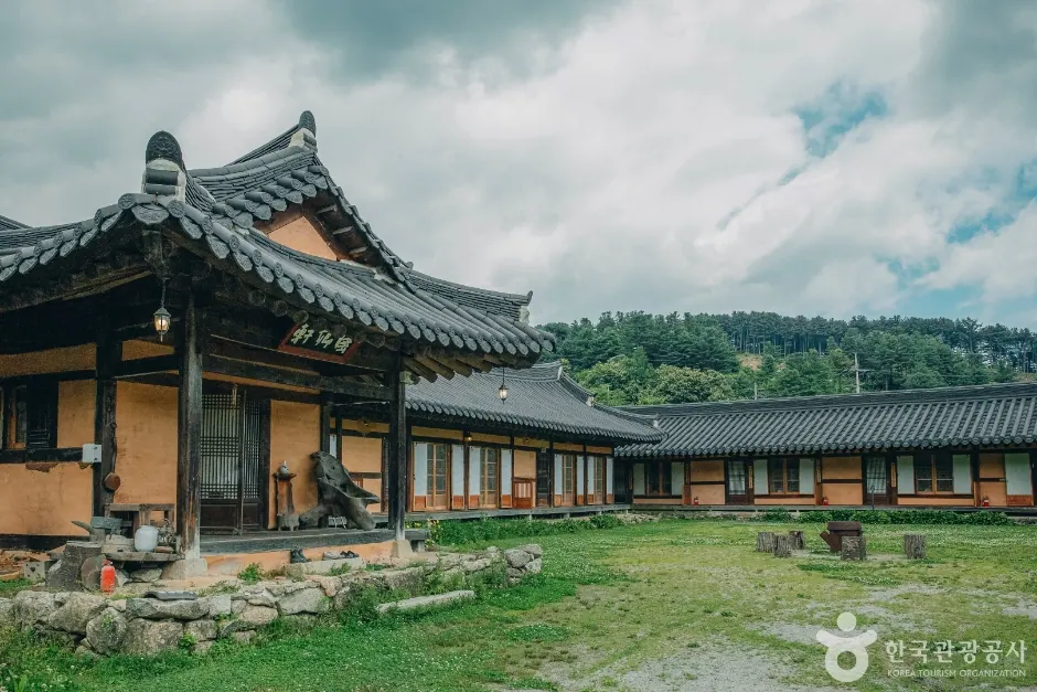 취옹예술관