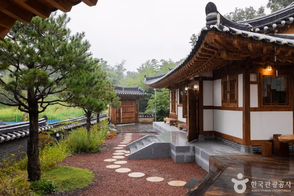 영진한옥애
