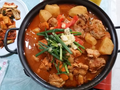 방태산황토펜션식당