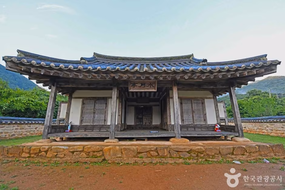 괴산 수월정