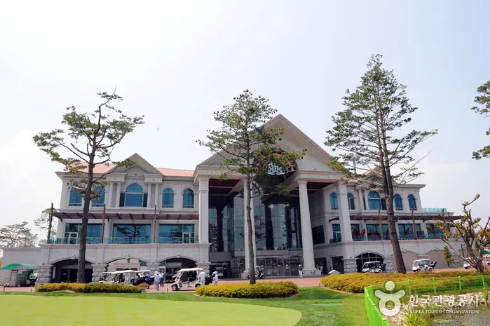 파인리즈컨트리클럽