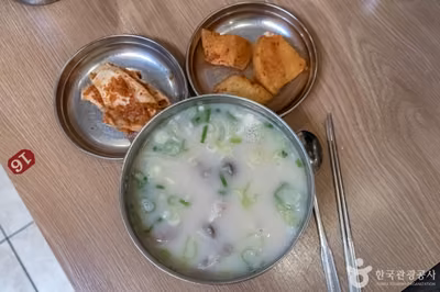 백암제일식당