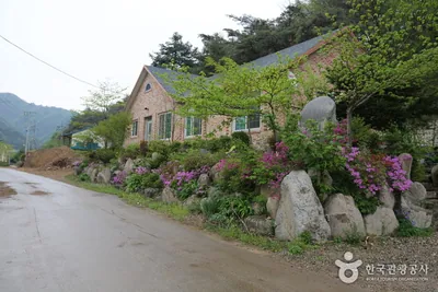 설산펜션