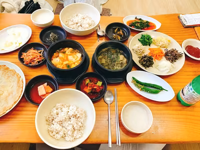 욕쟁이할머니보리밥