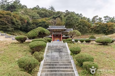괴산 칠충사와 피세정