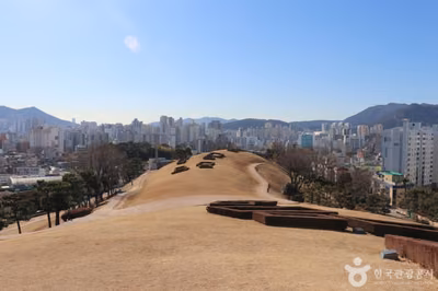 부산 복천동 고분군