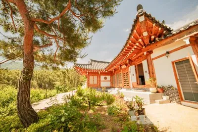 매죽헌(매죽헌 한옥 민박)