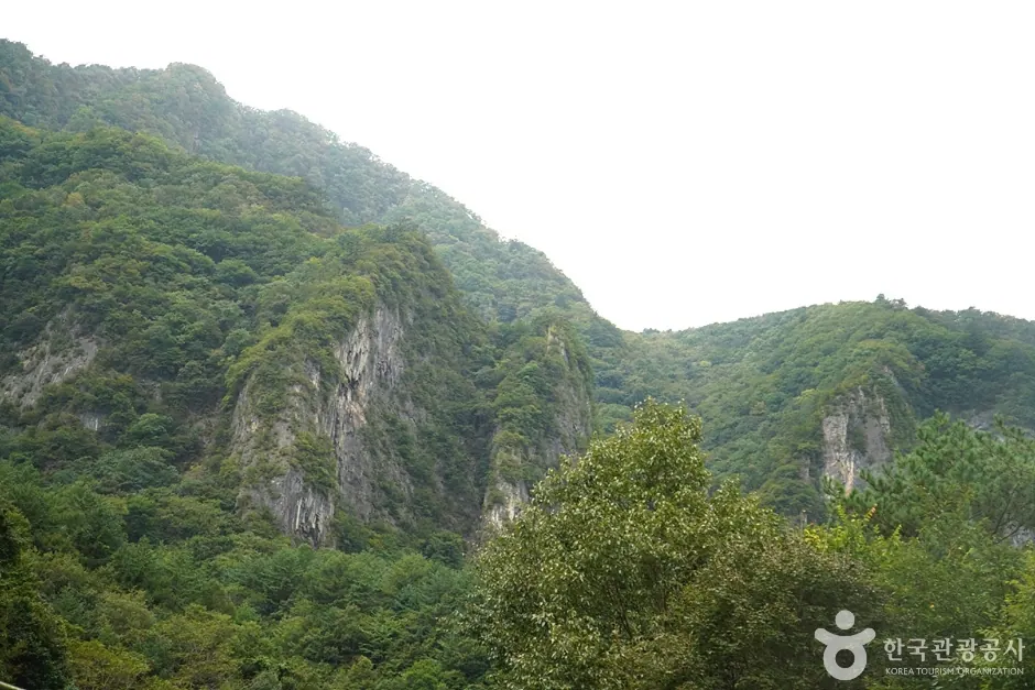 덕항산
