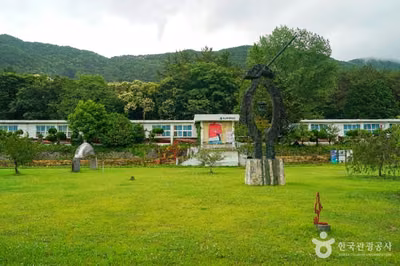 마산현대미술관
