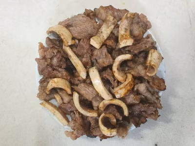 왕거미식당